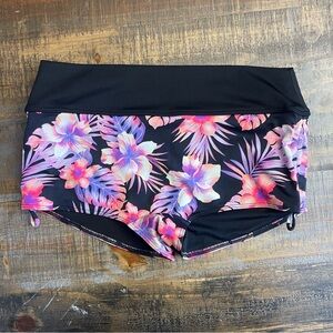 Victoria’s Secret PINK Floral Print Black Athletic Shorts